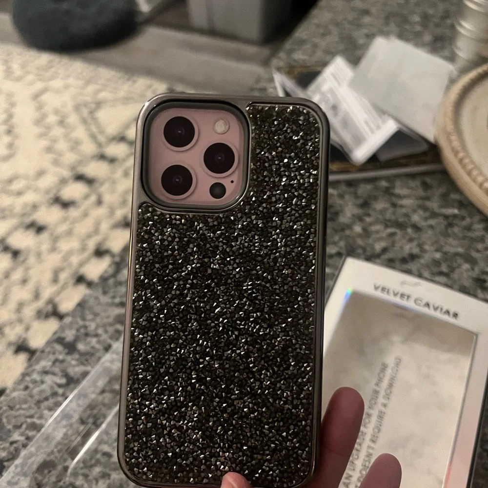 NEW in box. Fits iPhone 13Pro like a glove 👌🏽